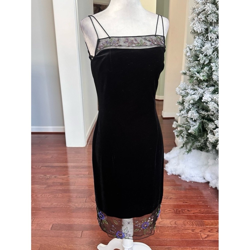 Rimini by Show Black Velour Beaded Floral Feminine Y2K Cocktail Dress Size 2 - Picture 3 of 12